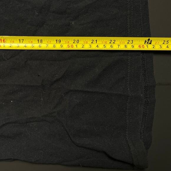 London England Black Graphic T-shirt Size XL Short Sleeve Tee Boxy Cotton - Picture 2 of 5